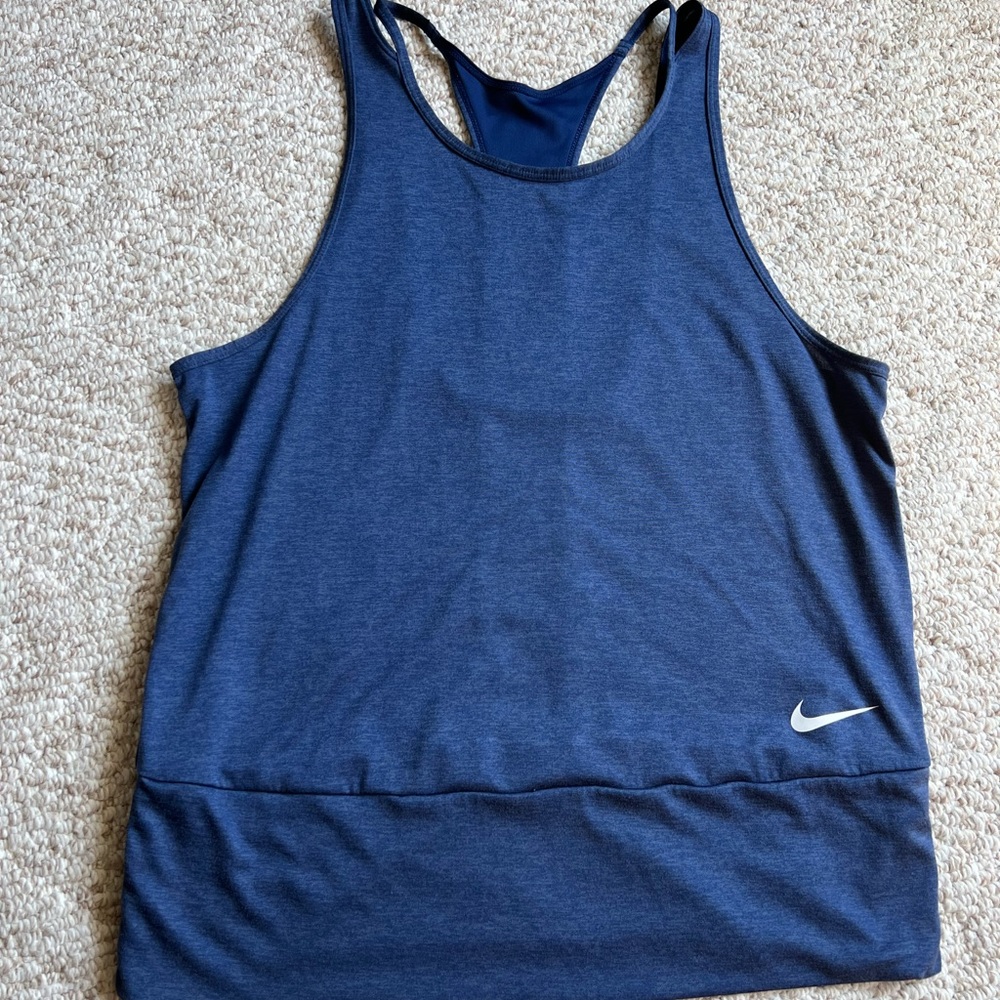 Nike dri fit active tank